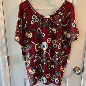Loft Short Sleeve Flowy Fit Size Medium Burgundy Floral